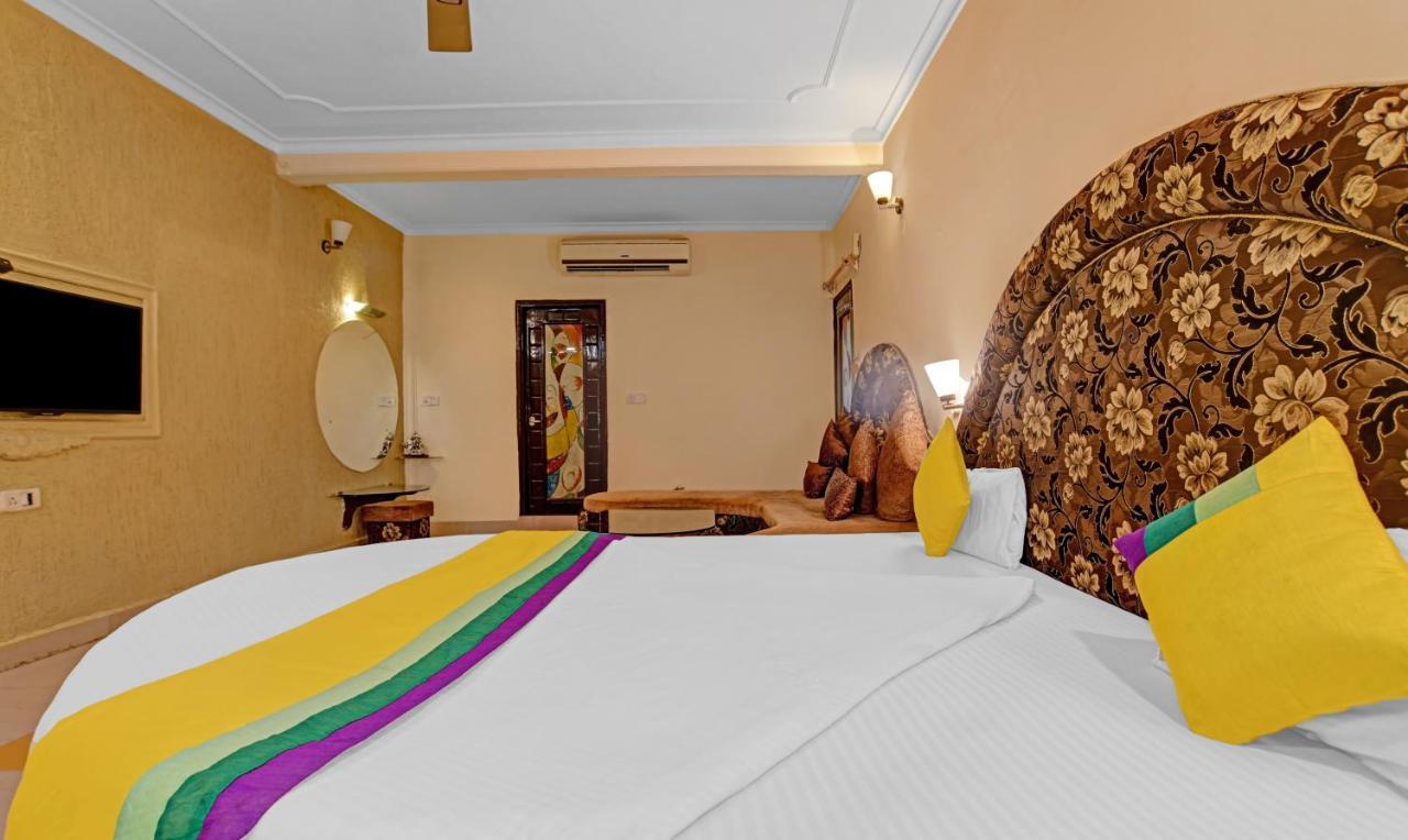 Hotel Itsy By Treebo - Abhilasha 3*