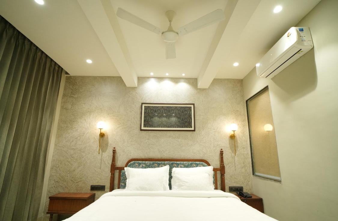 Hotel Manju Shree