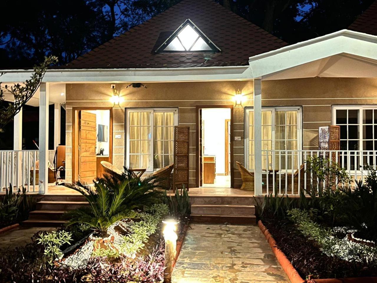 Neelam Foresteria Pachmarhi
