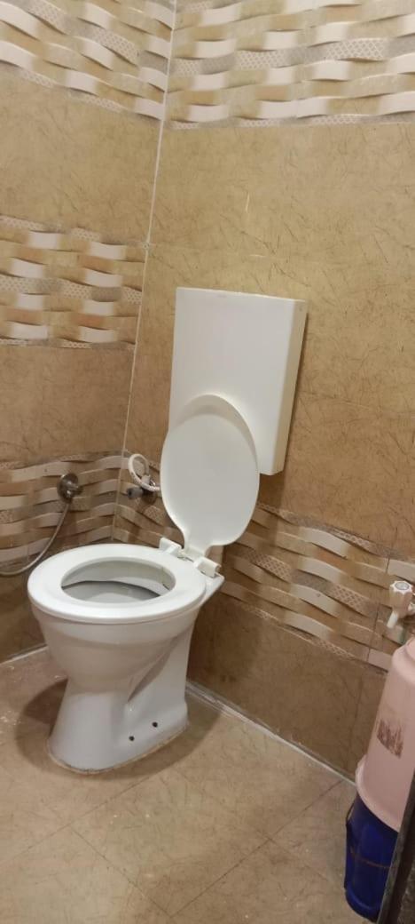 New Rajvihar Hotel