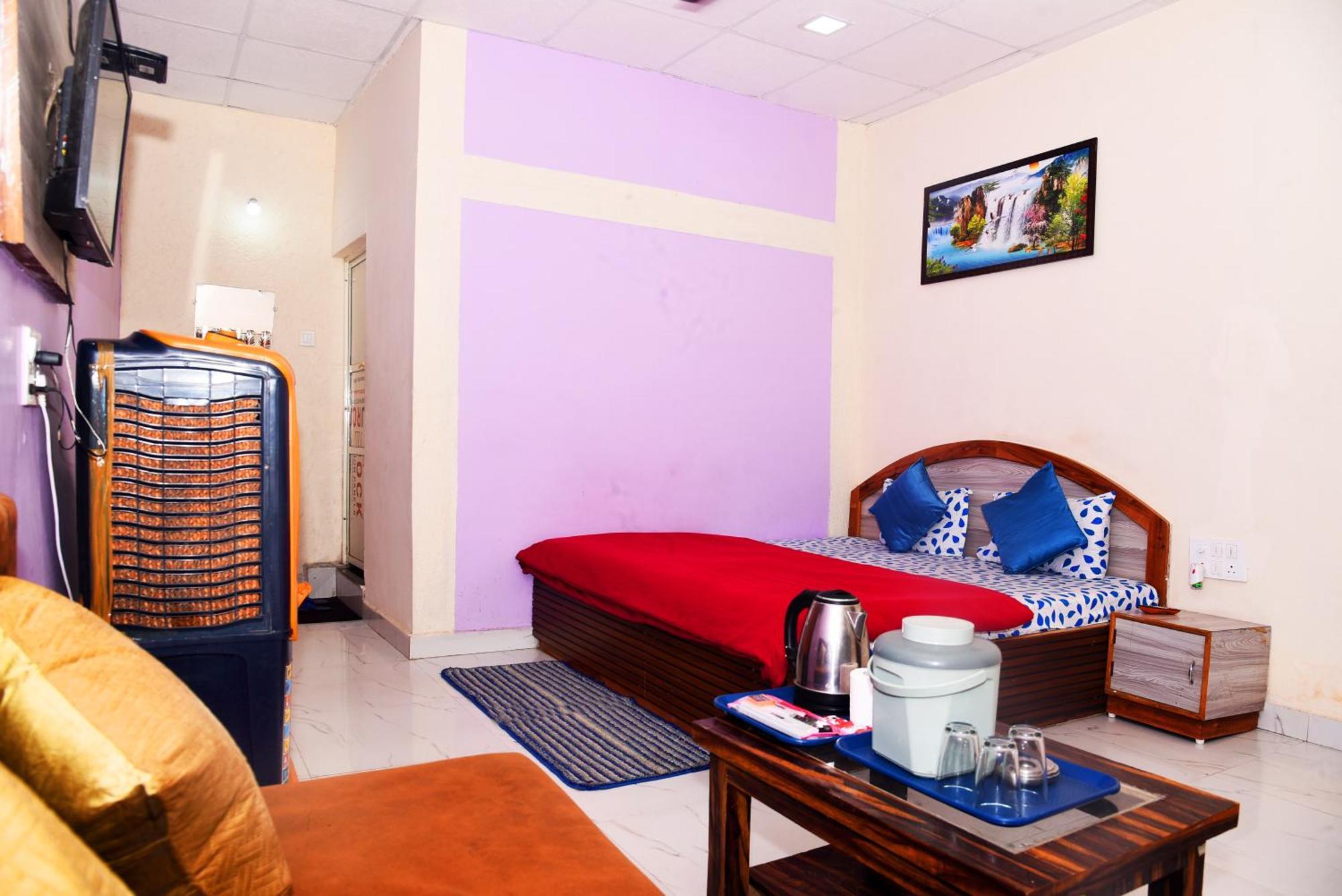 Samarth Guest house