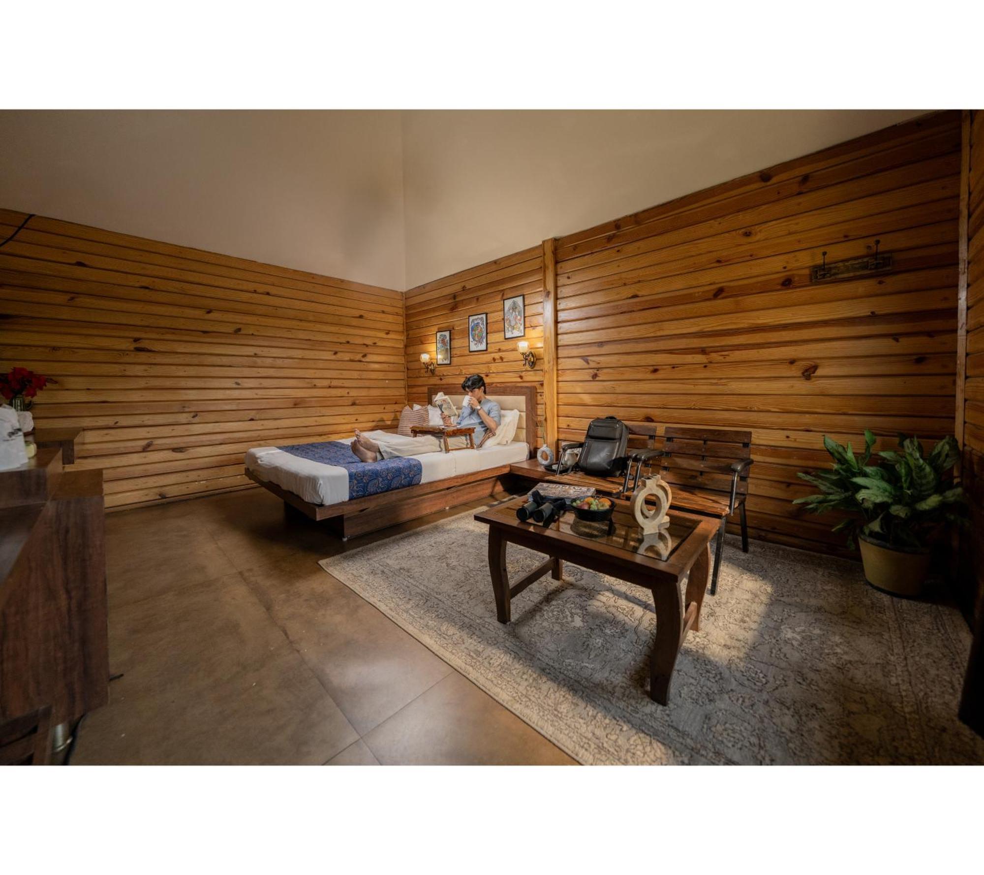Moustache Panarpani Retreat 5*