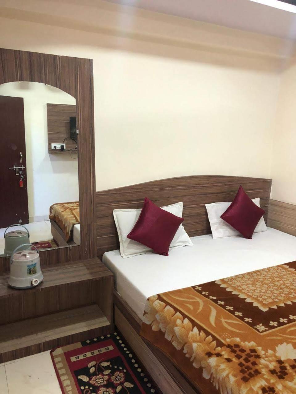 Vamoose Satpura Pachmarhi