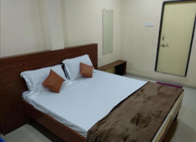 Hotel Abhimanyu Pachmarhi